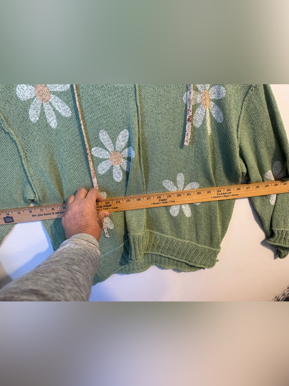 POL Sage Green Daisy Flower Open Knit Crochet Hooded Sweater Size Large - Picture 9 of 11